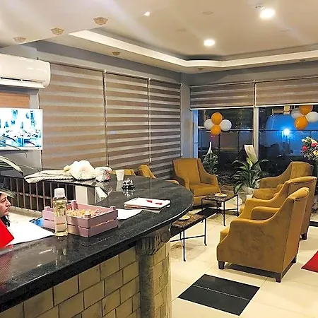Ahsen Hotel 3*