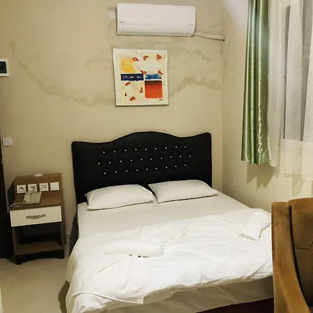 Ahsen Hotel