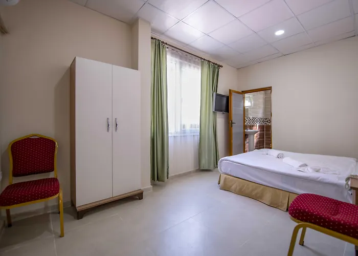 Ahsen Hotel