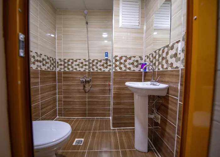 Ahsen Hotel 3*