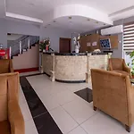 Ahsen Hotel 3*